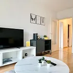 Design Lilly - Balkon - Wlan - Zentral Lipsko